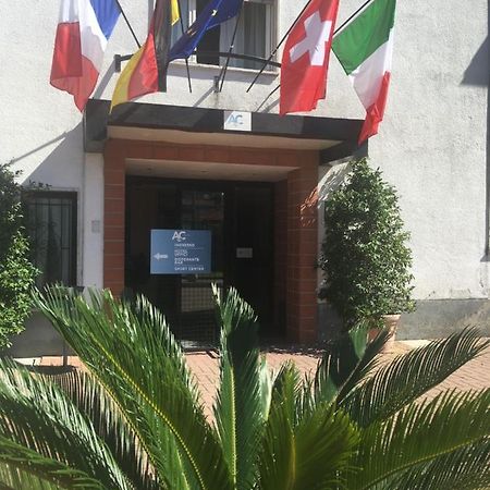 Bed and Breakfast Al Centro Verbania Esterno foto