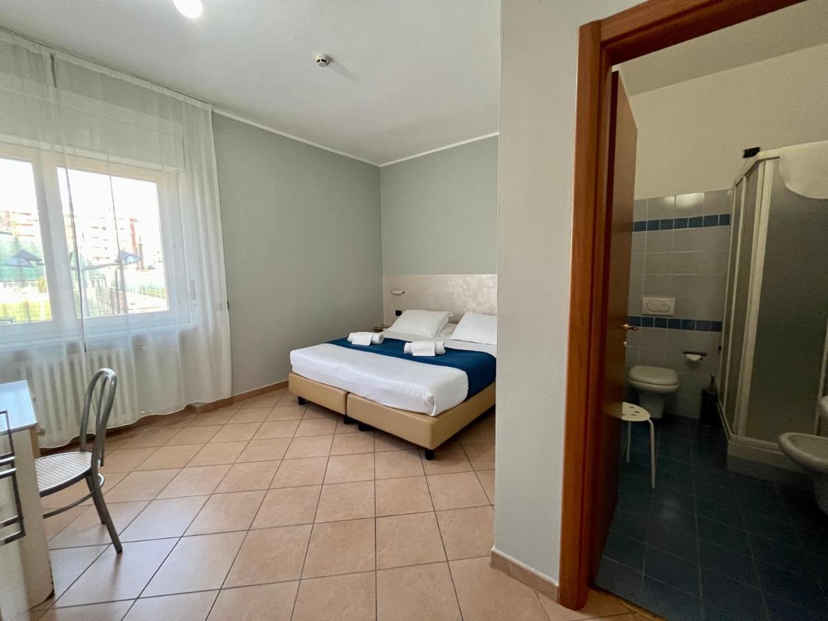 Bed and Breakfast Al Centro Verbania Esterno foto