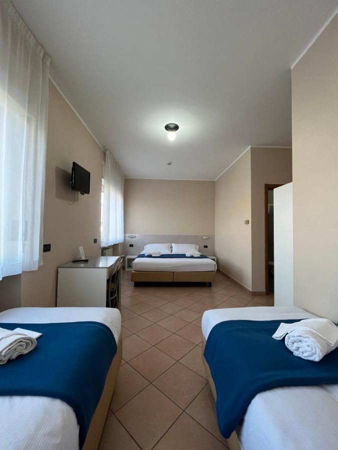 Bed and Breakfast Al Centro Verbania Esterno foto