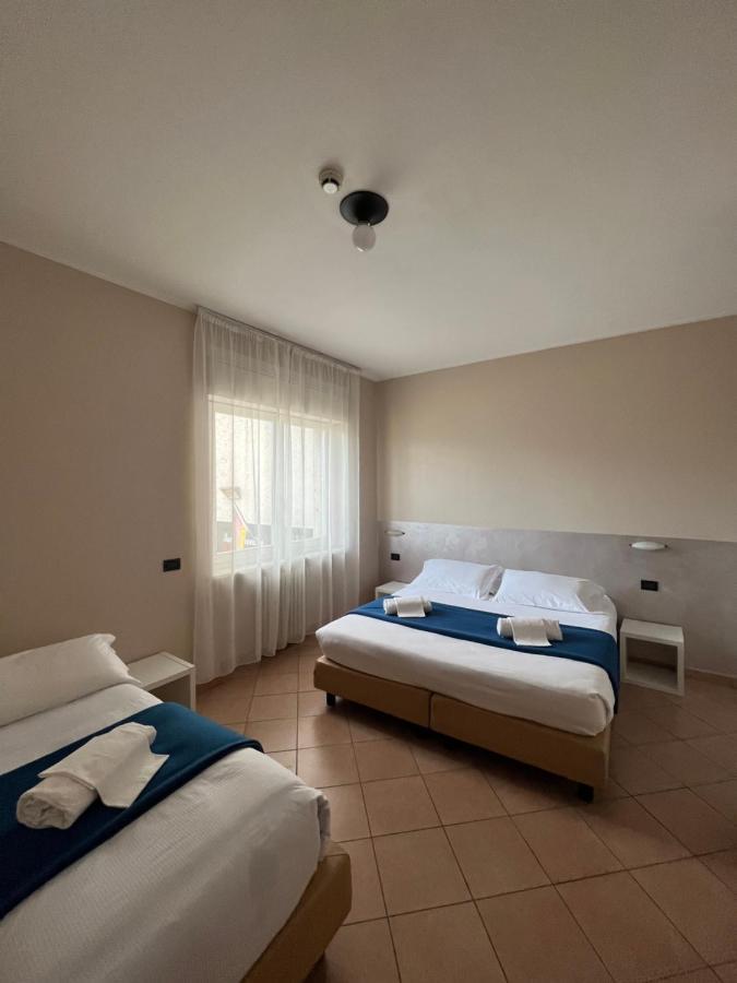 Bed and Breakfast Al Centro Verbania Esterno foto