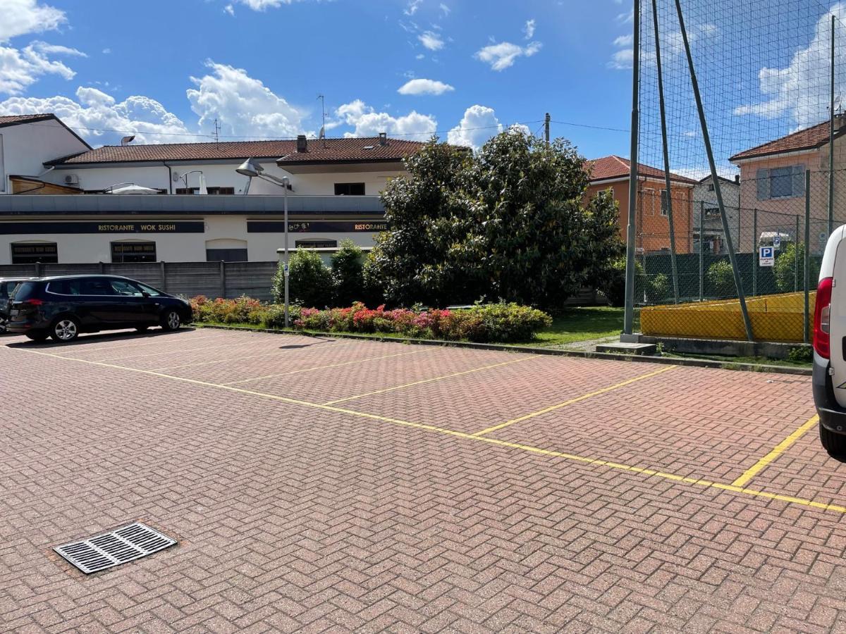 Bed and Breakfast Al Centro Verbania Esterno foto