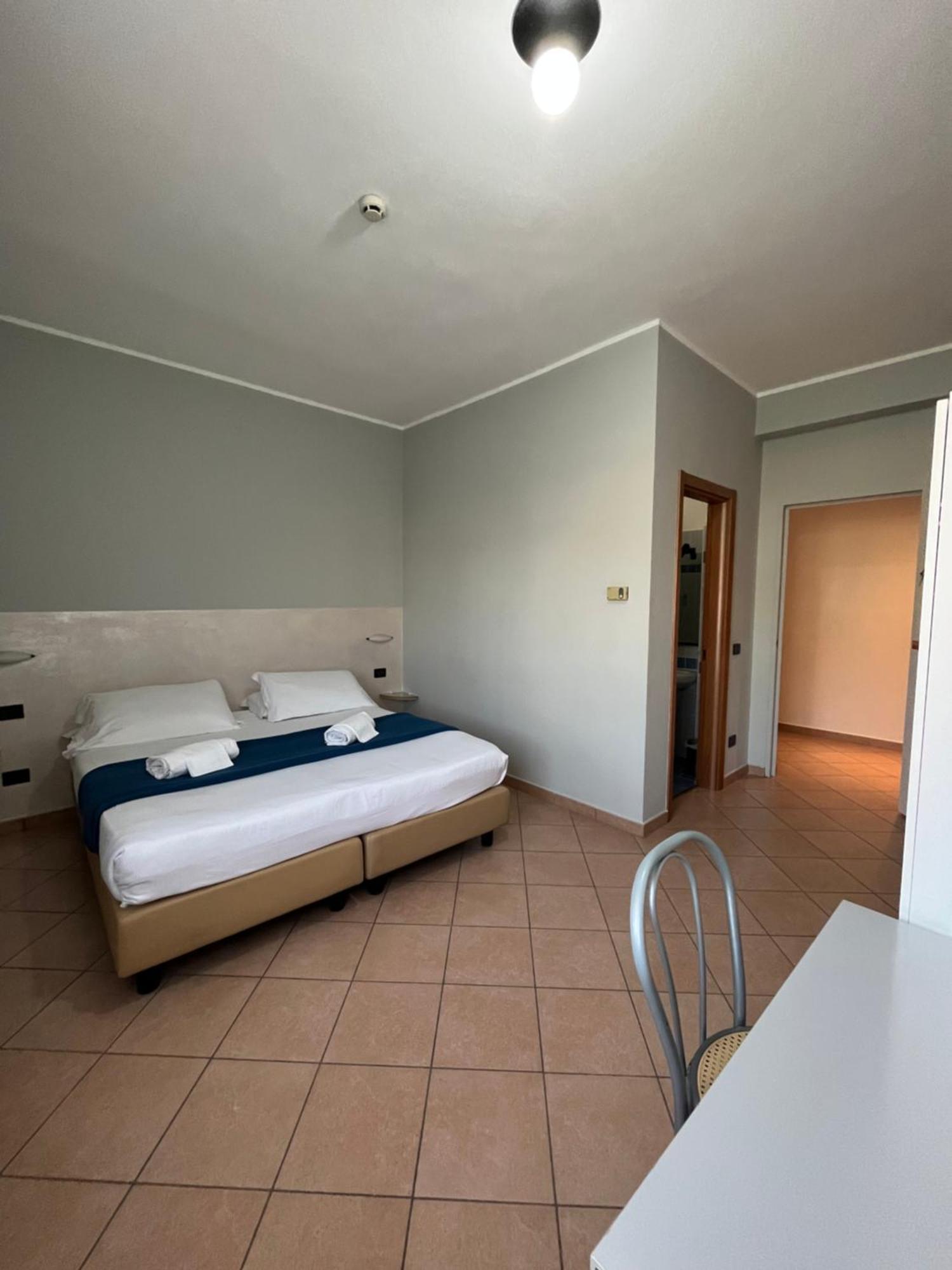 Bed and Breakfast Al Centro Verbania Esterno foto
