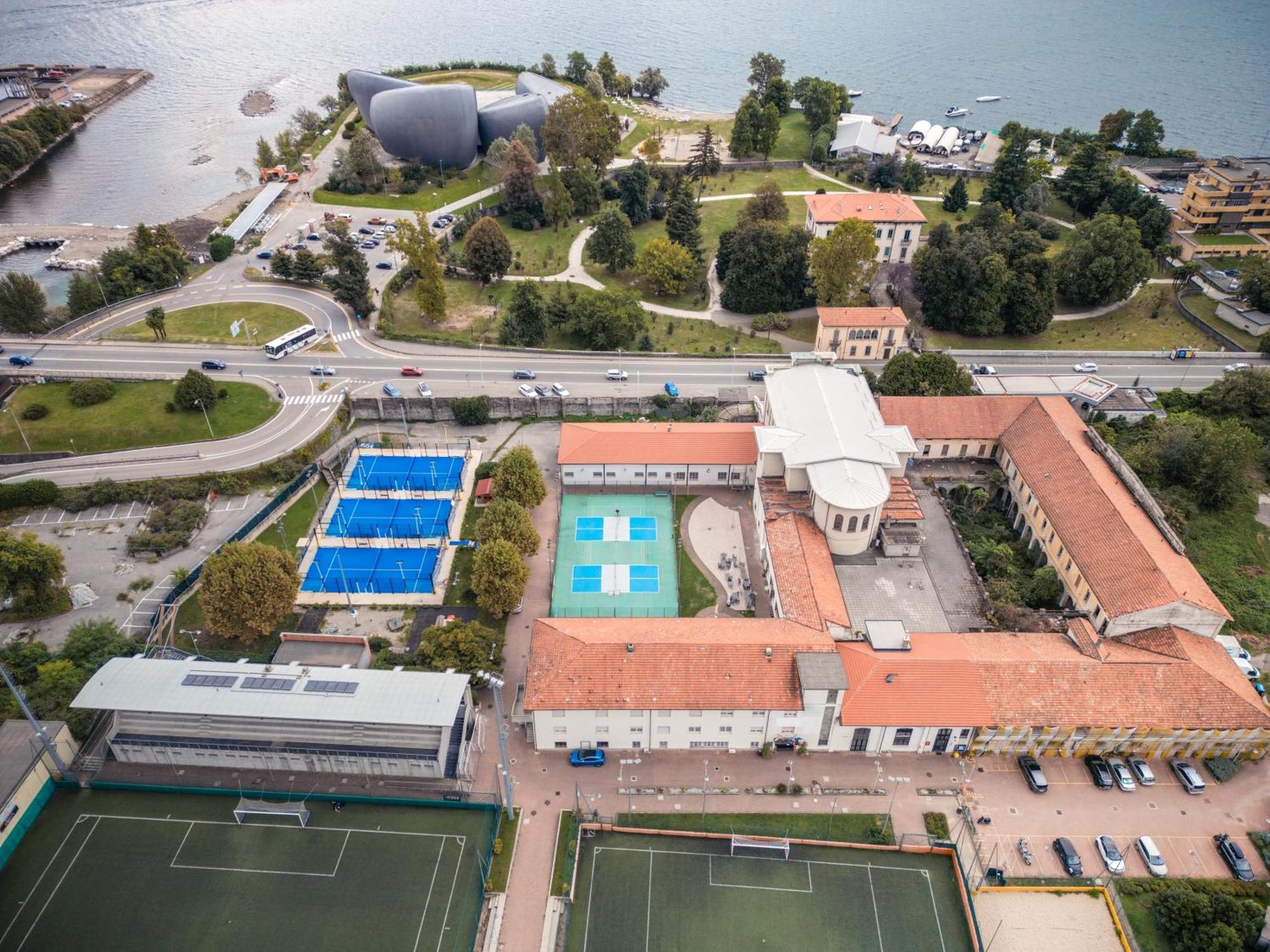 Bed and Breakfast Al Centro Verbania Esterno foto